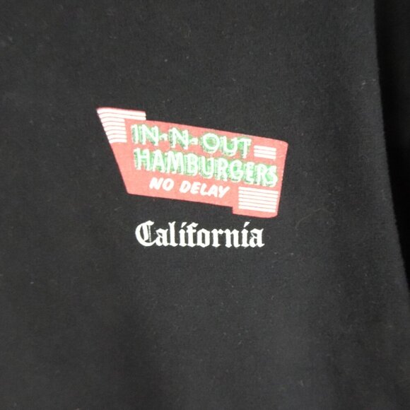 In-N-Out Burger T-Shirt Large California Classic Car Graphic Black 2023 - Picture 3 of 7